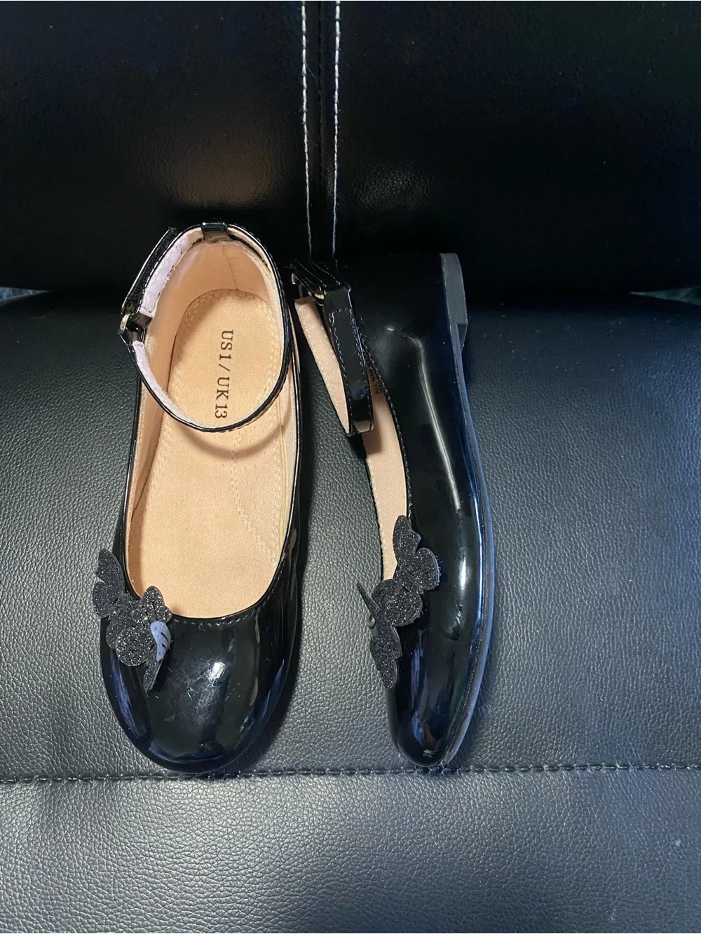Girls Classic Black Patent Mary Jane Shoes Glitter Butterflies Size 1 US 13 UK
